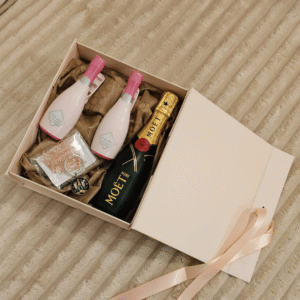 Kingitus naisele šampanja kinkepakk Mini Moet Chandon 2